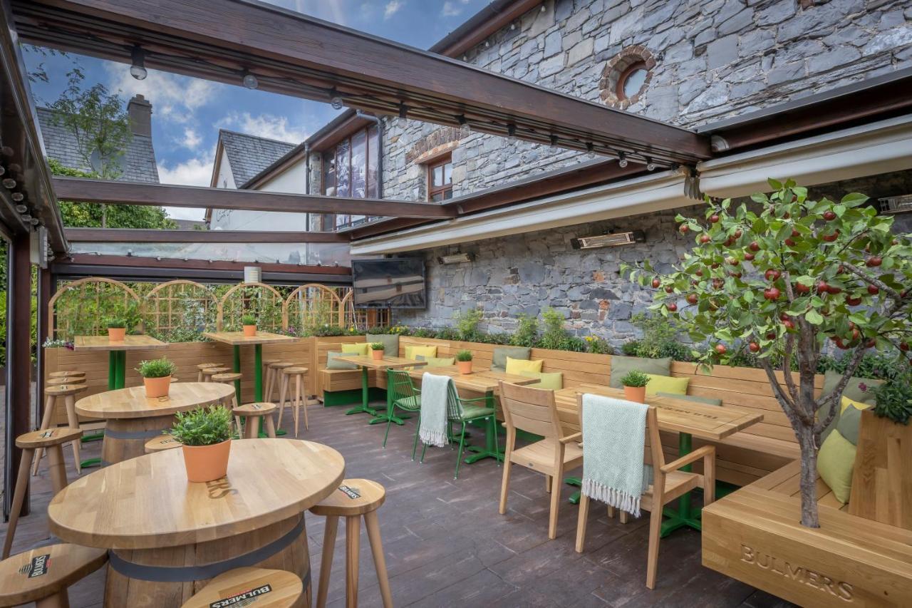 Court Yard Hotel Leixlip Exteriér fotografie