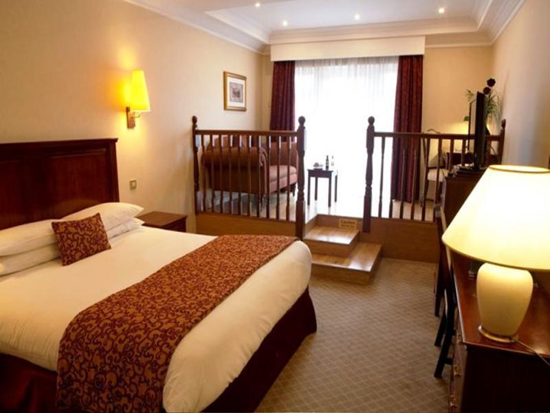 Court Yard Hotel Leixlip Exteriér fotografie