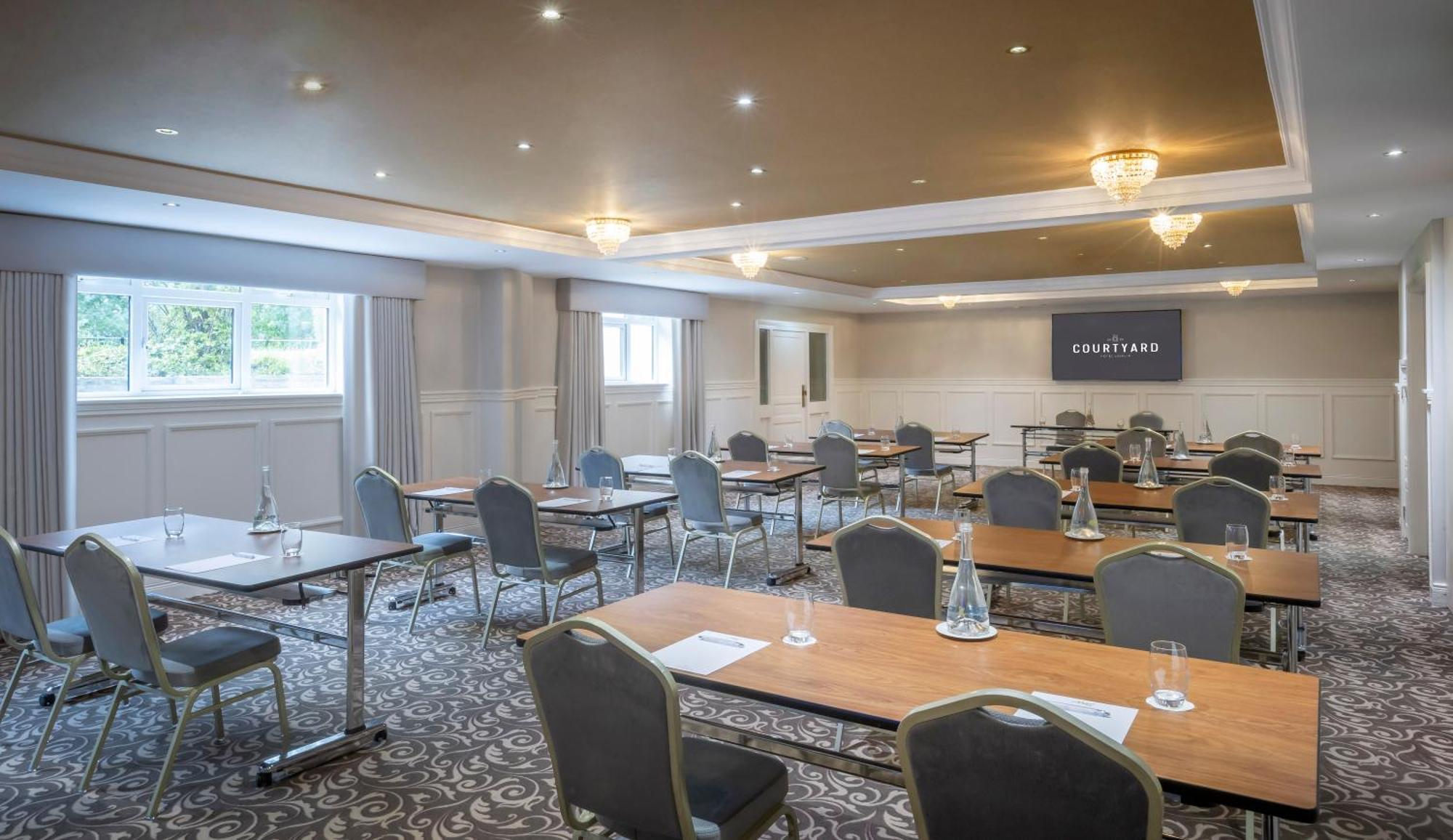 Court Yard Hotel Leixlip Exteriér fotografie